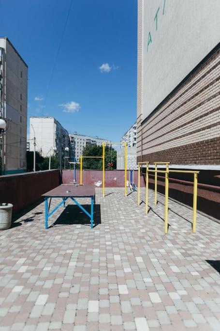 Atlant Luxury Apartments On Golovna Навпроти Тц Депот, Безконтактне Заселення Chernivtsi Exterior foto